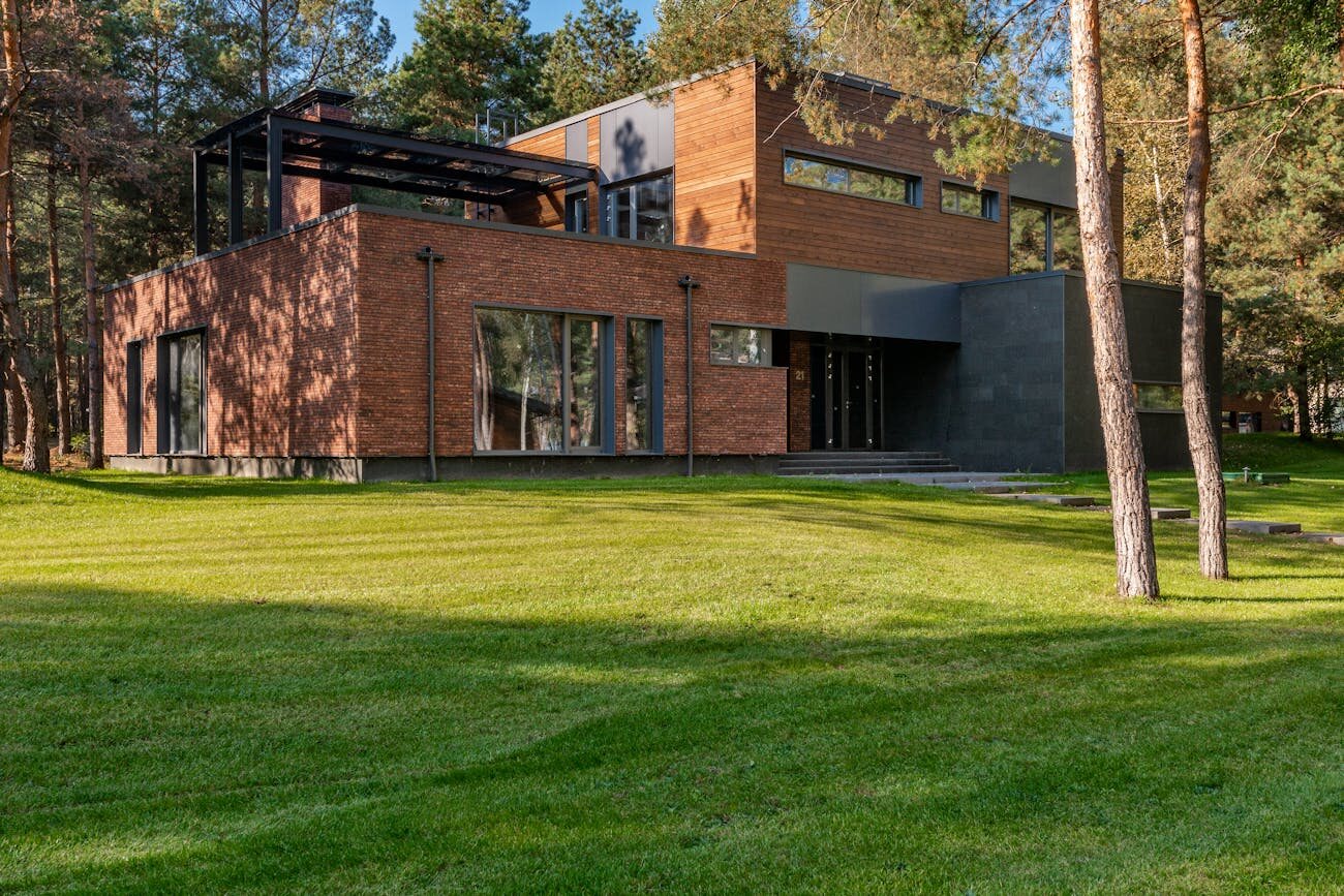 Property cared for by Snow Mow and More Landscaping